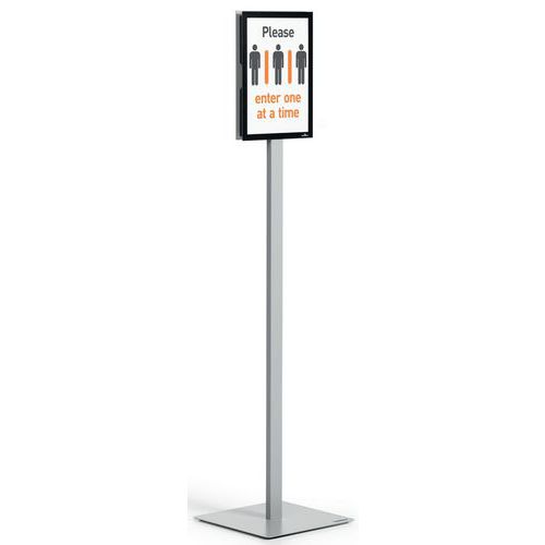 Fritstående informationsholder INFO STAND BASIC - Holdbar